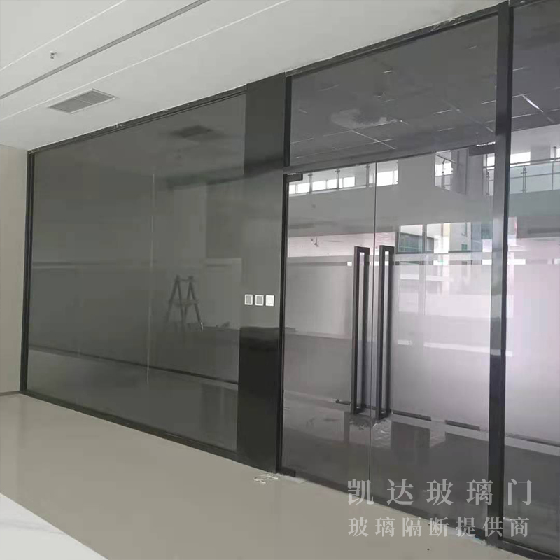 齊河新型材料交易中心，一樓大廳