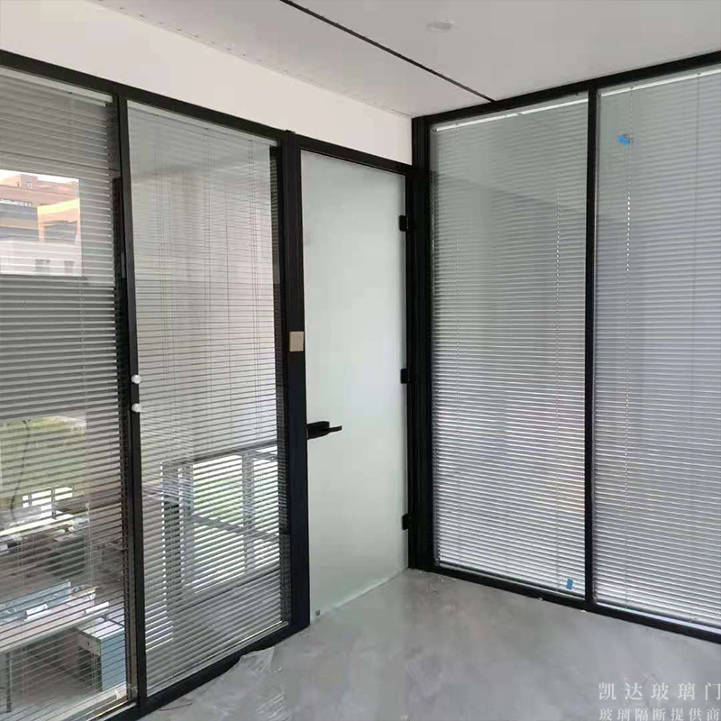 將玻璃隔斷用于衛(wèi)生間合適嗎？